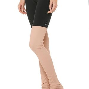 Alo goddess leggings pink and black